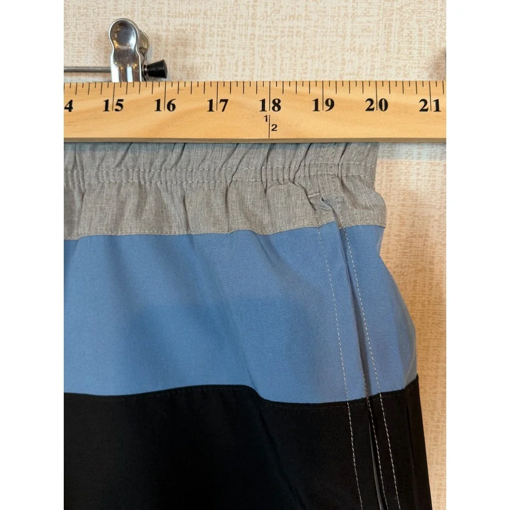 NWT Nautica Mens Swim Trunks XXL Gray Blue Colorblock Summer Beachwear Surf